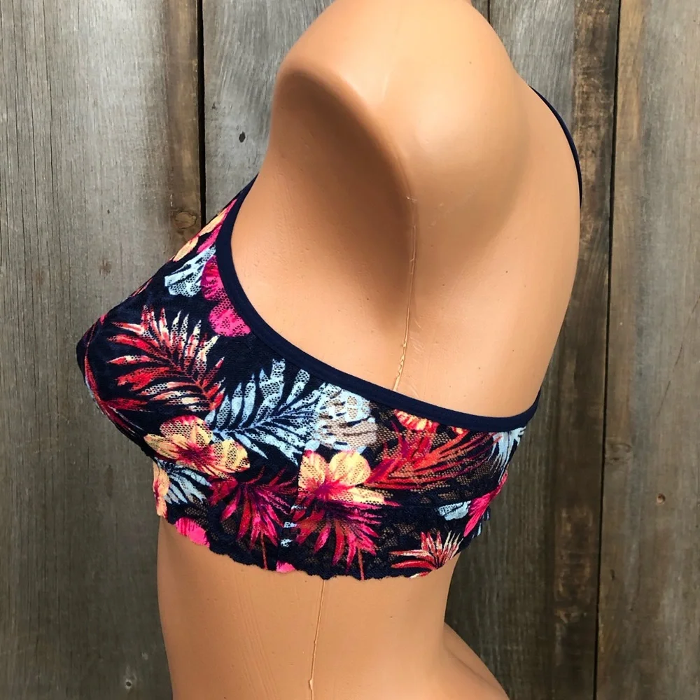 2017 PINK Victoria’s Secret Tropical Floral Lace Bralette in Blue Size Small
